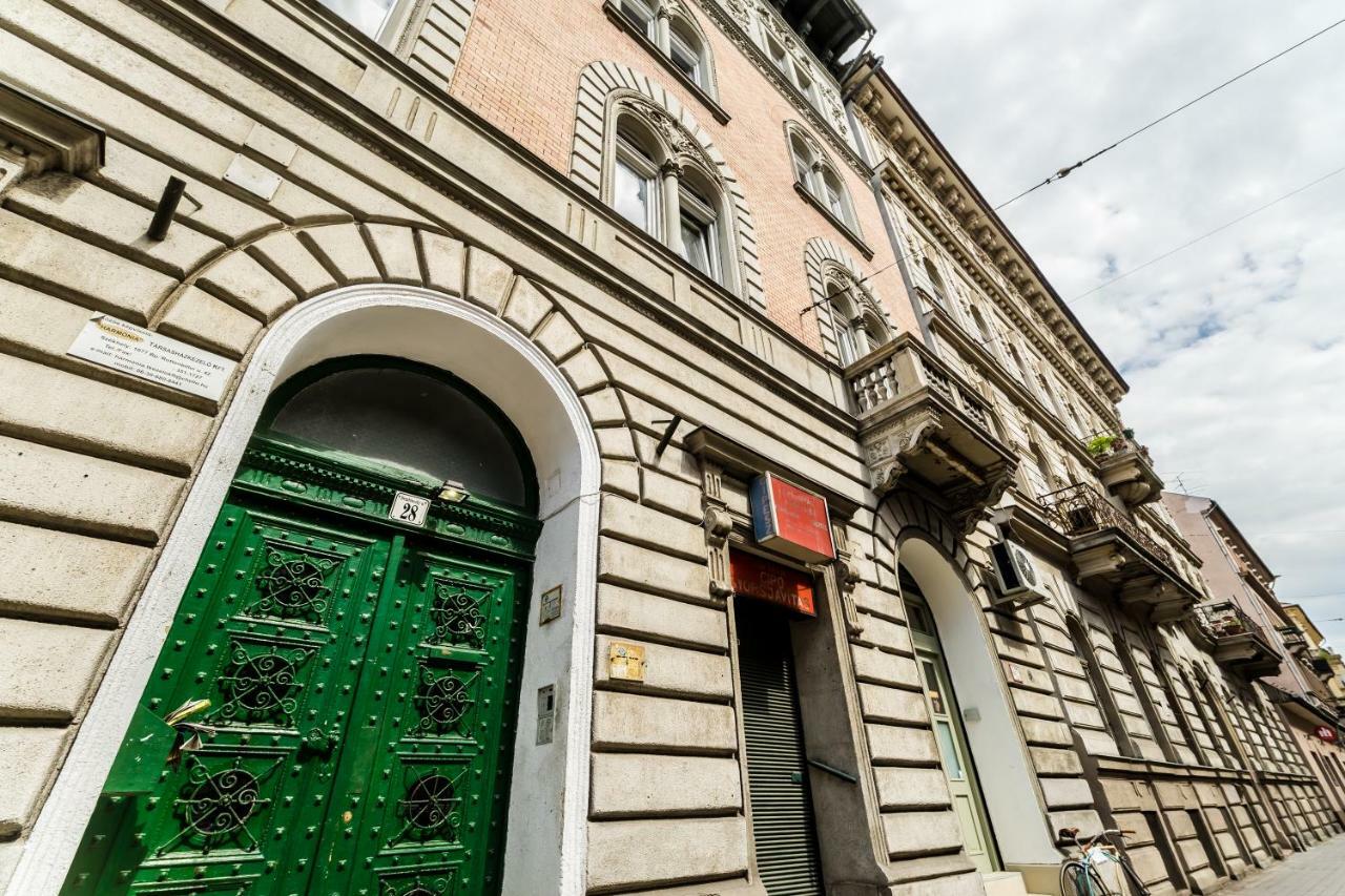 Bpr Azure Desire Studio Budapešť Exteriér fotografie