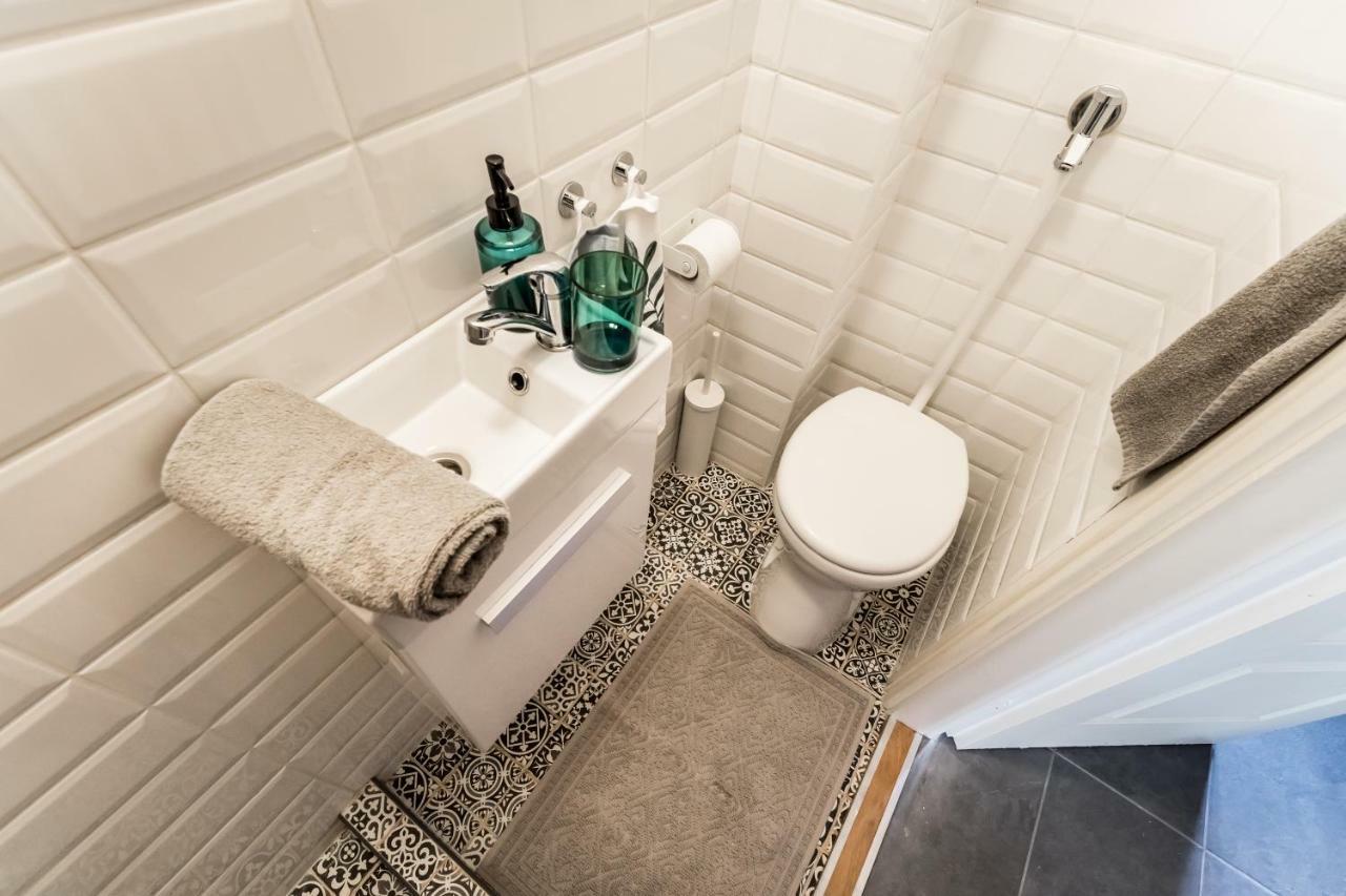 Bpr Azure Desire Studio Budapešť Exteriér fotografie